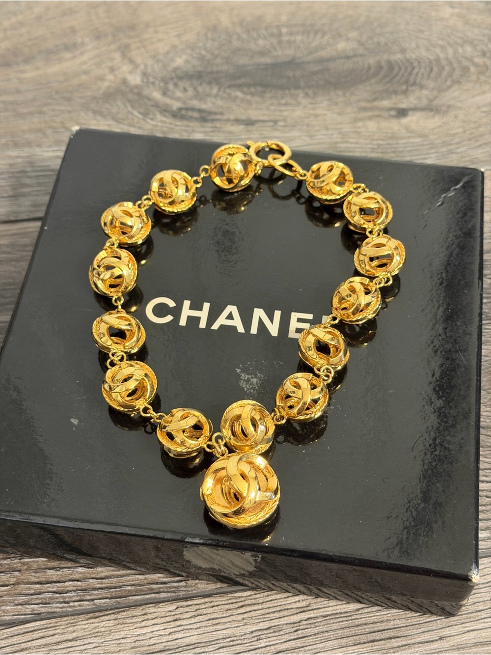CHANEL Vintage Gold CC Orb Link Collar Necklace